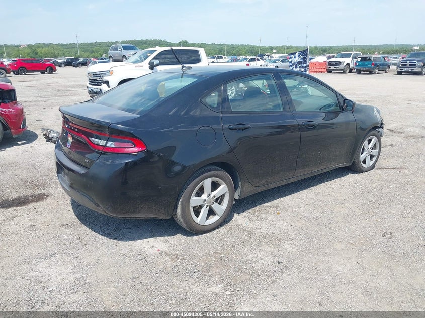 2015 DODGE DART auction photo 4