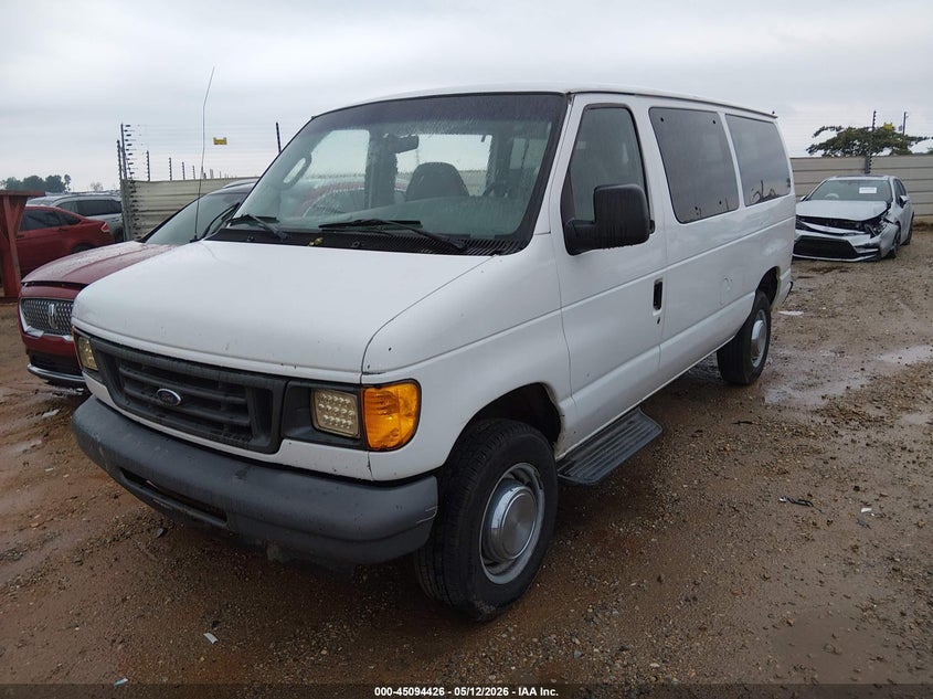 2006 Ford E-350 Super Duty Chateau/Xl/Xlt 1FBNE31L56DA18775 photo 1