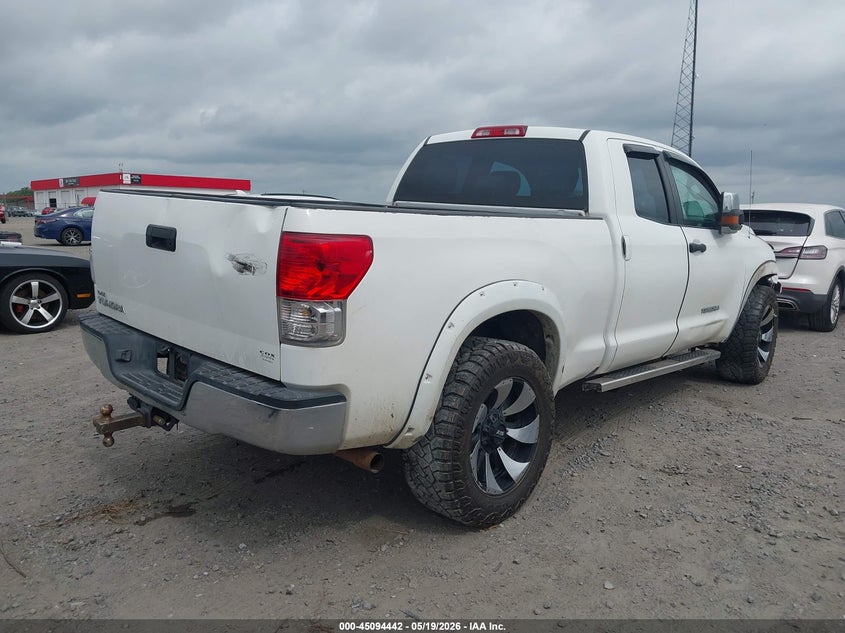2011 TOYOTA TUNDRA auction photo 4