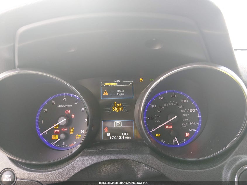 2016 SUBARU LEGACY auction photo 7