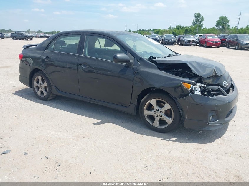 Vin: 2t1bu4ee0cc755636, lot: 45592149, toyota corolla s 2012 img_1
