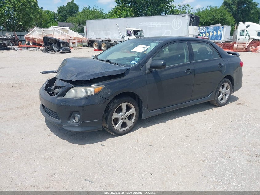 Vin: 2t1bu4ee0cc755636, lot: 45592149, toyota corolla s 20122