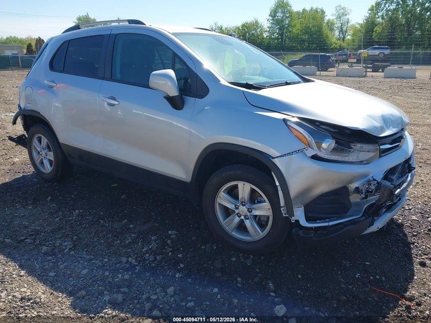 2021 CHEVROLET TRAX AWD LT