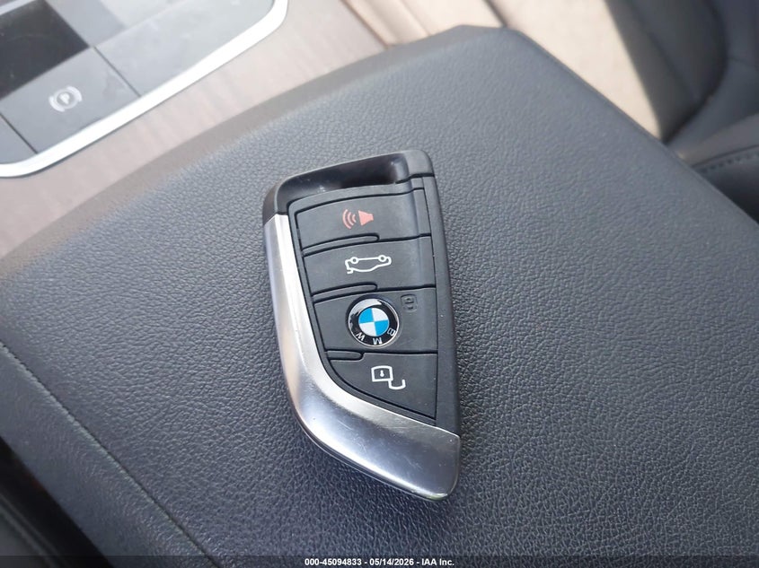 VIN: WBA5R7C0XMFK59109 2021 BMW 330I XDRIVE
