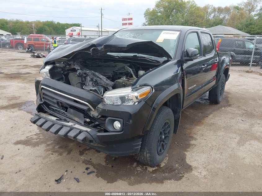 2020 TOYOTA TACOMA auction photo 6