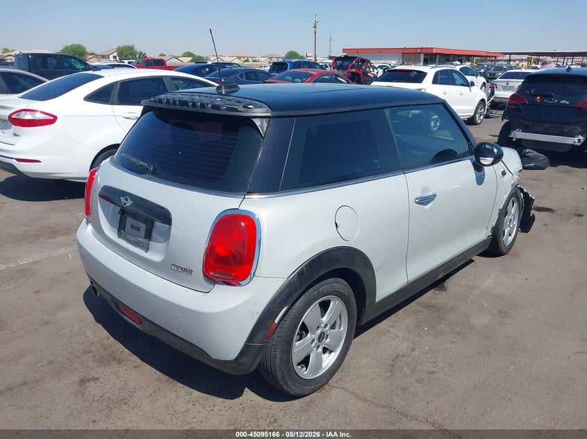 Vin: wmwxp5c56g3b76588, lot: 45592733, mini hardtop cooper 20164