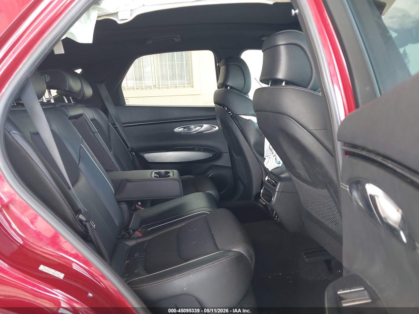 2022 Genesis Gv70 3.5T Awd Sport VIN: KMUMCDTCXNU015852 Lot: 45095339