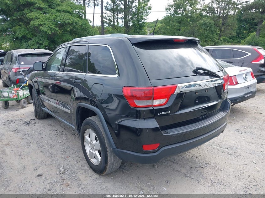 Vin: 1j4rs4gg1bc588224, lot: 45593082, jeep grand cherokee laredo 20113
