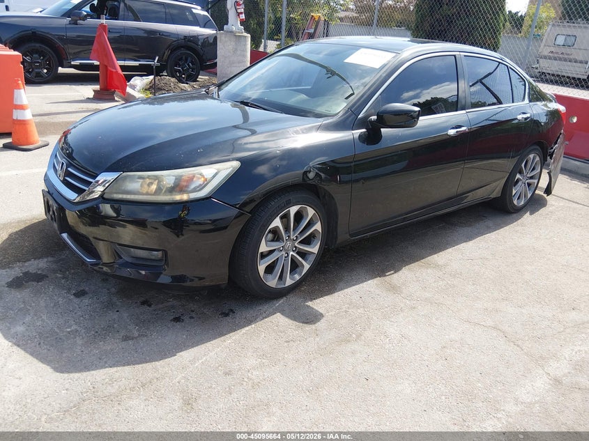 2015 Honda Accord Sport 1HGCR2F58FA108436 photo 1