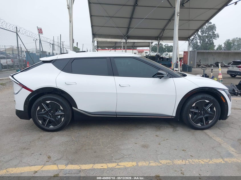 2025 Kia Ev6 Wind Awd VIN: 5XYC3DJC7SG013961 Lot: 45095718