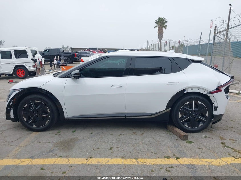 2025 Kia Ev6 Wind Awd VIN: 5XYC3DJC7SG013961 Lot: 45095718