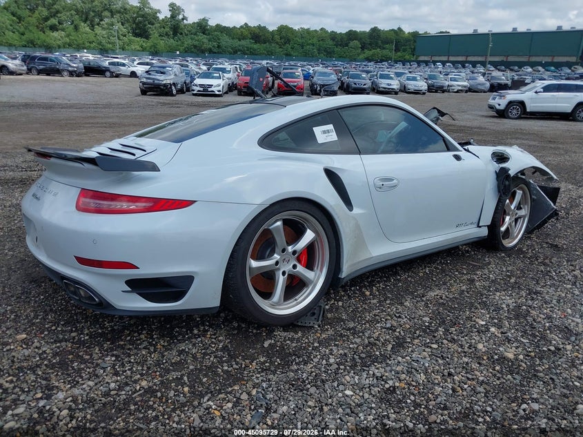 2016 PORSCHE 911 — zdjęcie 4