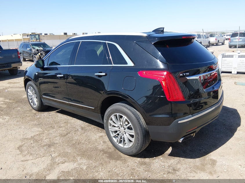 Vin: 1gyknbrs5hz101546, lot: 45593402, cadillac xt5 luxury 20173