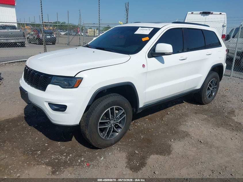 2018 Jeep Grand Cherokee Trailhawk 4x4 1C4RJFLG4JC365622 photo 1