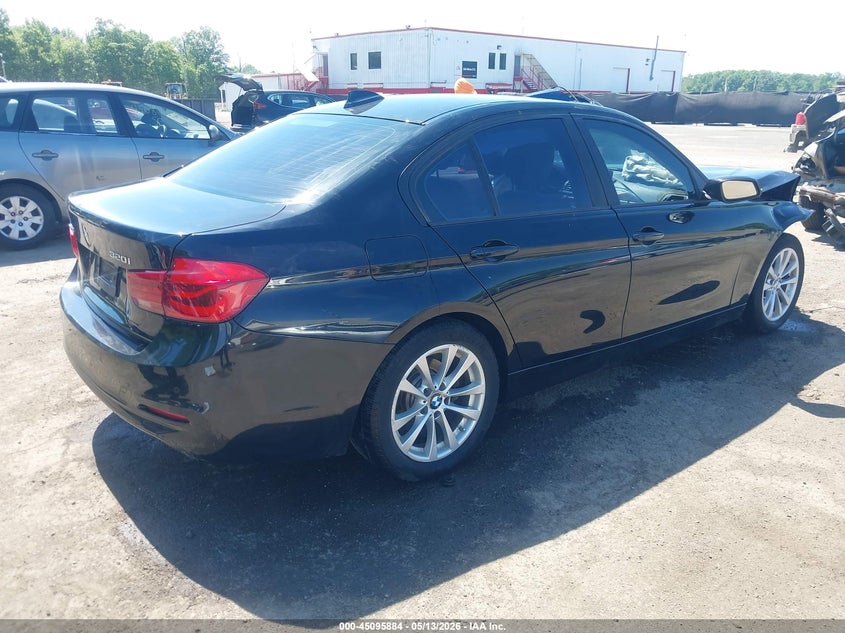 Vin: wba8e5g50gnt41962, lot: 45593451, bmw 320i xdrive 20164
