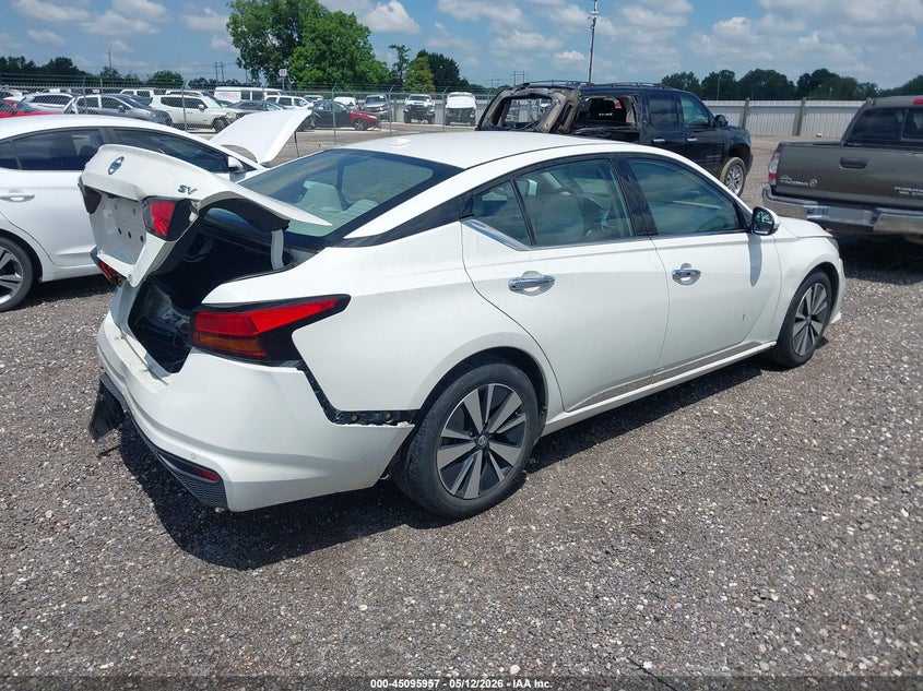 AtlanticExpress - Nissan Altima