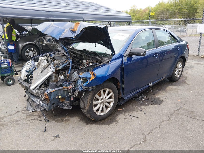 2011 Toyota Camry Xle 4T4BF3EKXBR161150 photo 1