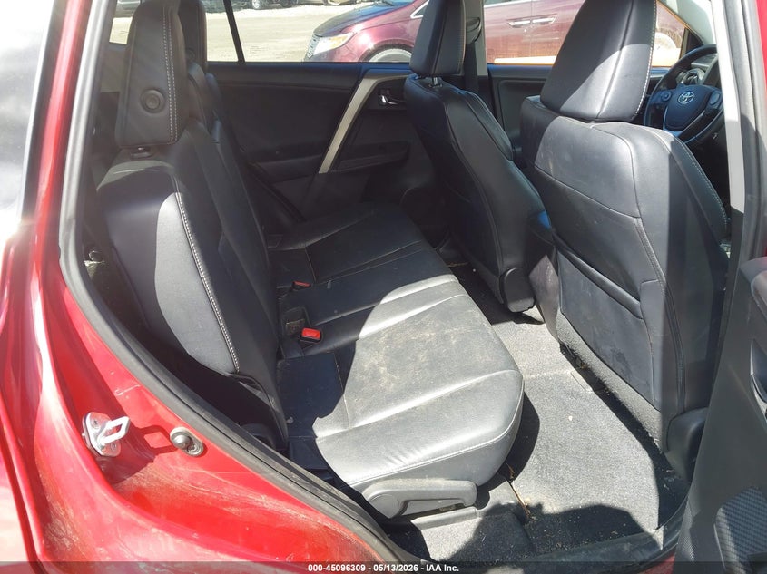 2014 TOYOTA RAV4 auction photo 8