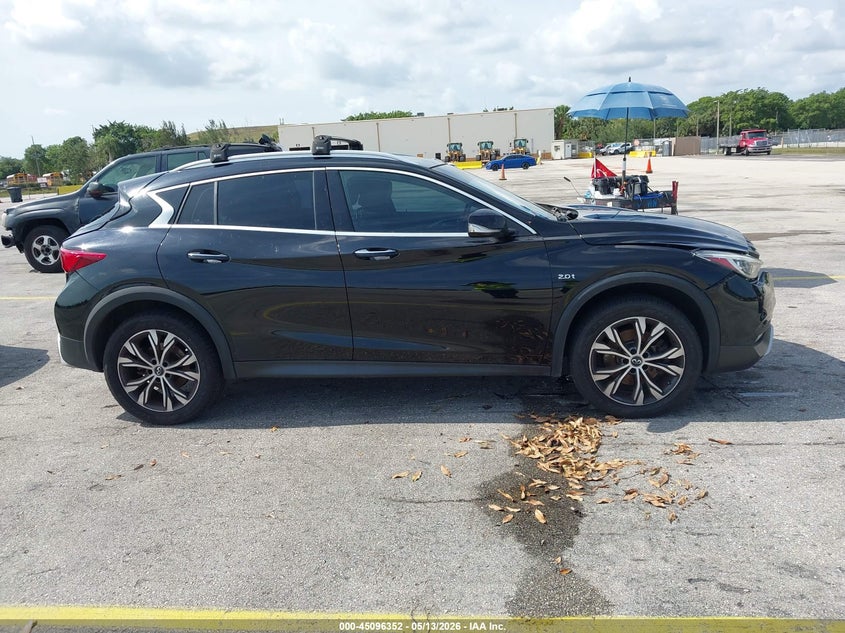 2017 Infiniti Qx30 Premium VIN: SJKCH5CR5HA026643 Lot: 45096352