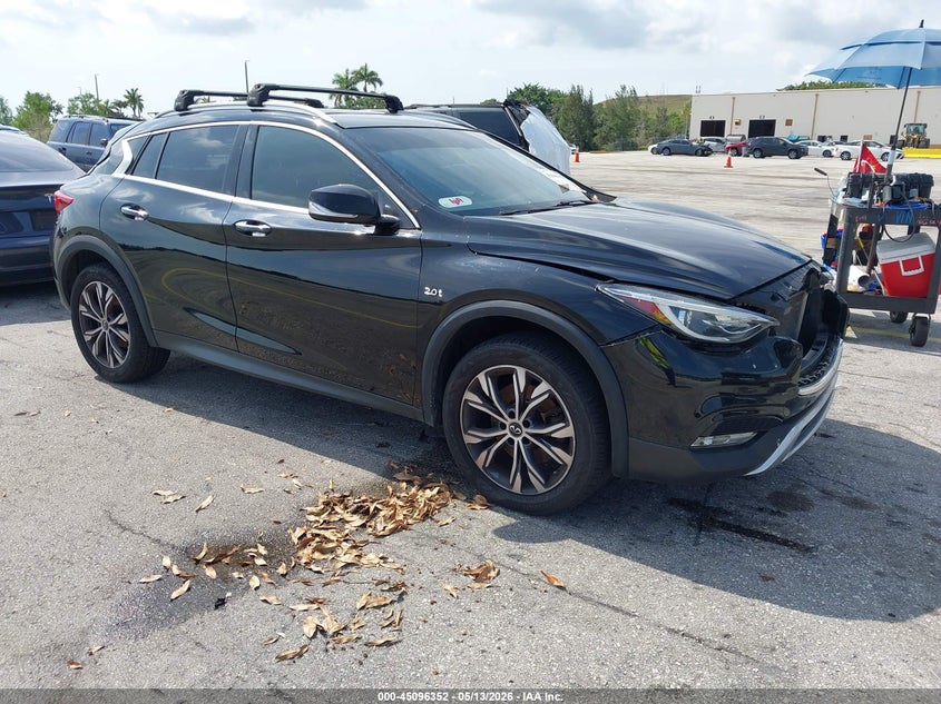 2017 Infiniti Qx30