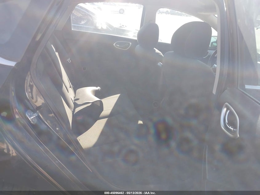 2015 NISSAN SENTRA auction photo 8