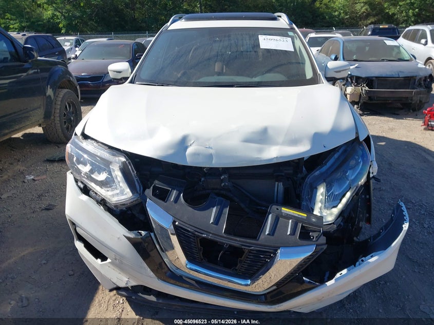 VIN 0JN8AT2MT4HW40282 2017 NISSAN ROGUE S