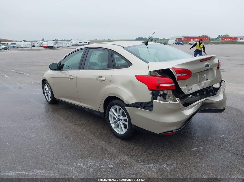 Vin: 1fadp3f28jl209001, lot: 45594319, ford focus se 20183