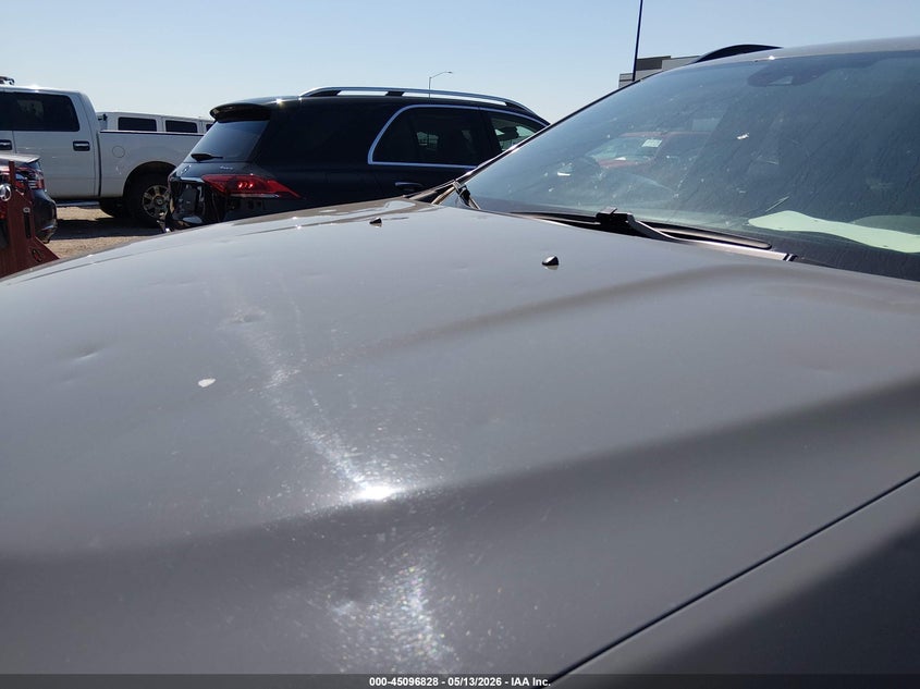 2023 JEEP CHEROKEE auction photo 6