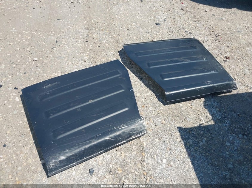 2022 Jeep Gladiator Sport S 4X4 VIN: 1C6HJTAGXNL138672 Lot: 45097287