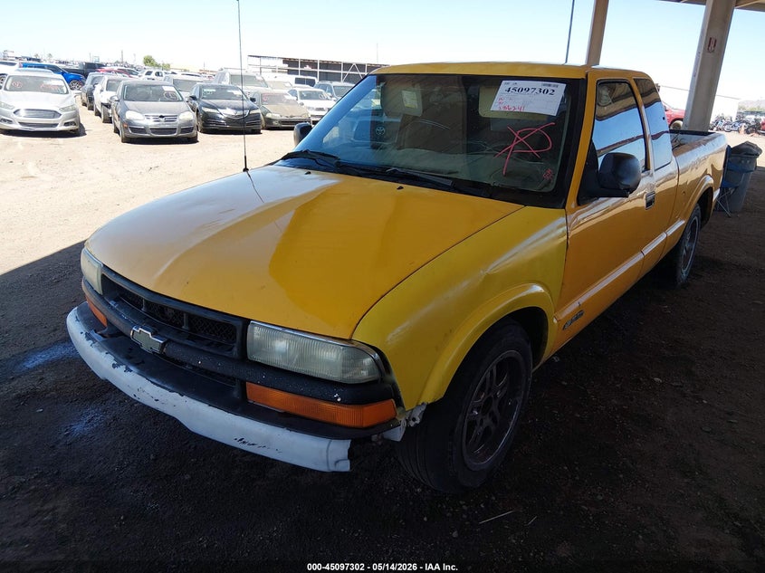 2003 Chevrolet S-10 Ls 1GCCS19XX38104773 photo 1
