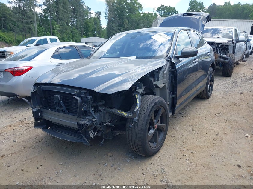 2019 JAGUAR F-PACE auction photo 2