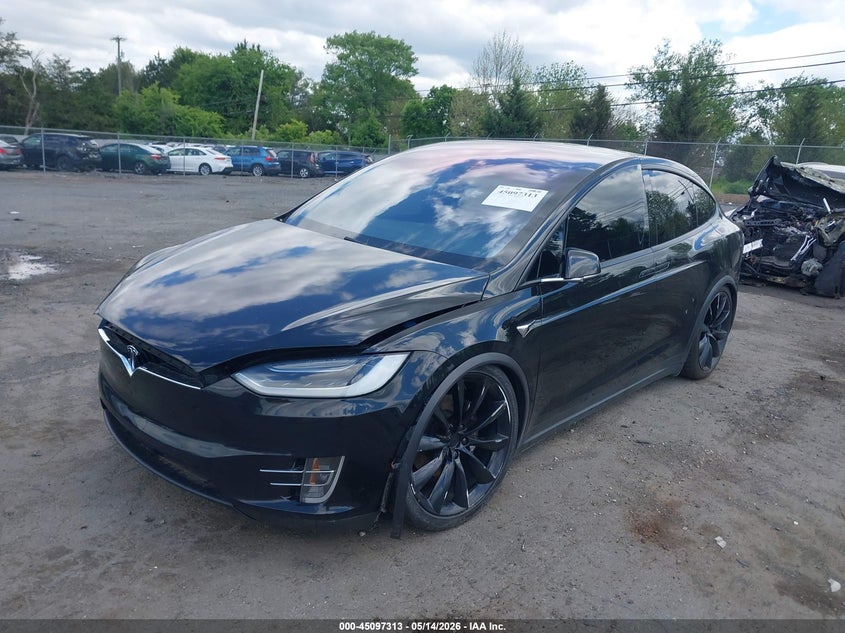 Vin: 5yjxcbe22gf002873, lot: 45594880, tesla model x 20162