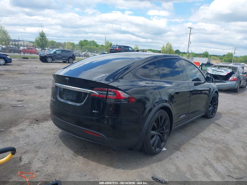 Vin: 5yjxcbe22gf002873, lot: 45594880, tesla model x 20164