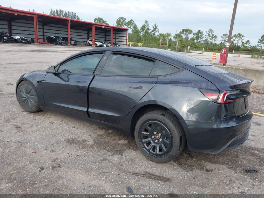 2025 TESLA MODEL 3 auction photo 3