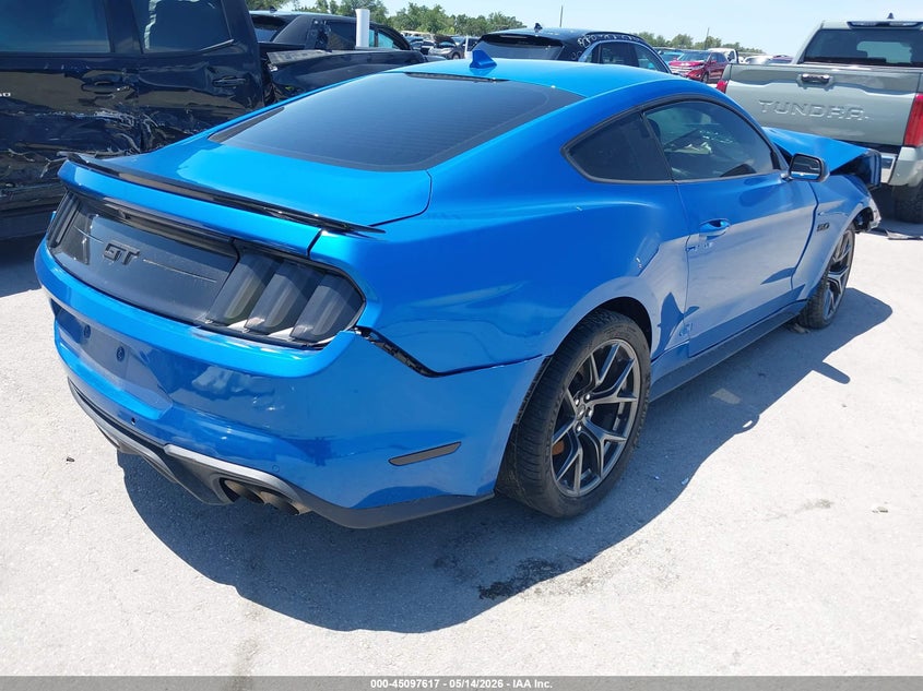 2020 FORD MUSTANG auction photo 4