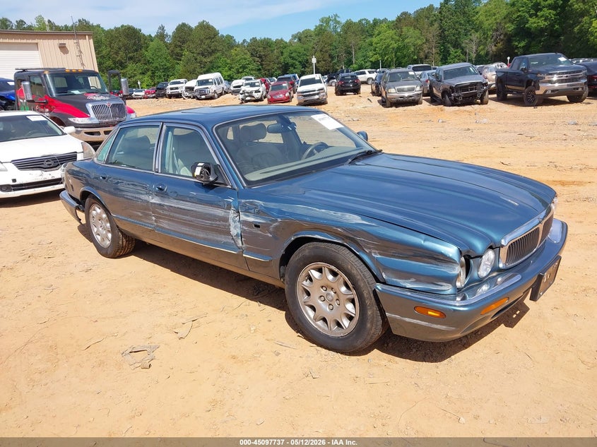 2001 Jaguar Xj8