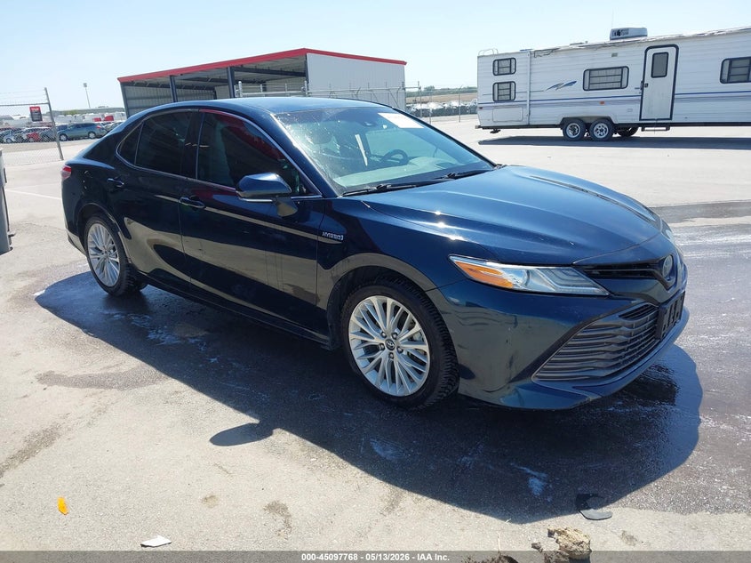 2019 Toyota Camry Hybrid