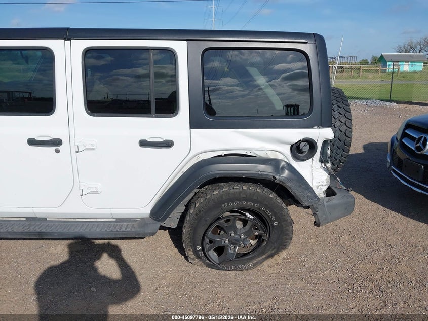 2023 JEEP WRANGLER auction photo 6