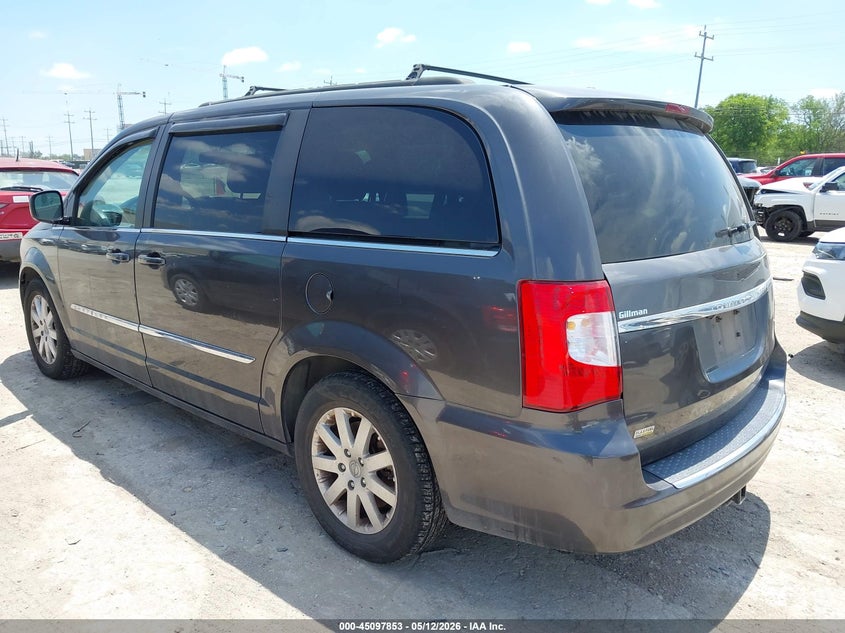 Vin: 2c4rc1bg2fr673417, lot: 45595421, chrysler town & country touring 20153
