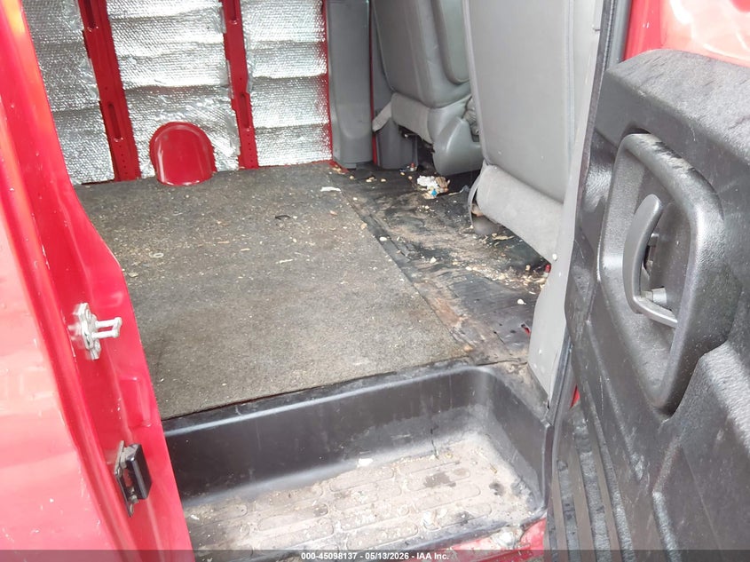 2019 GMC SAVANA 2500 auction photo 8