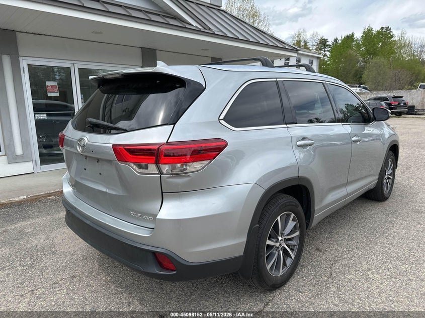 Vin: 5tdjzrfh4hs381579, lot: 45595719, toyota highlander xle 20174