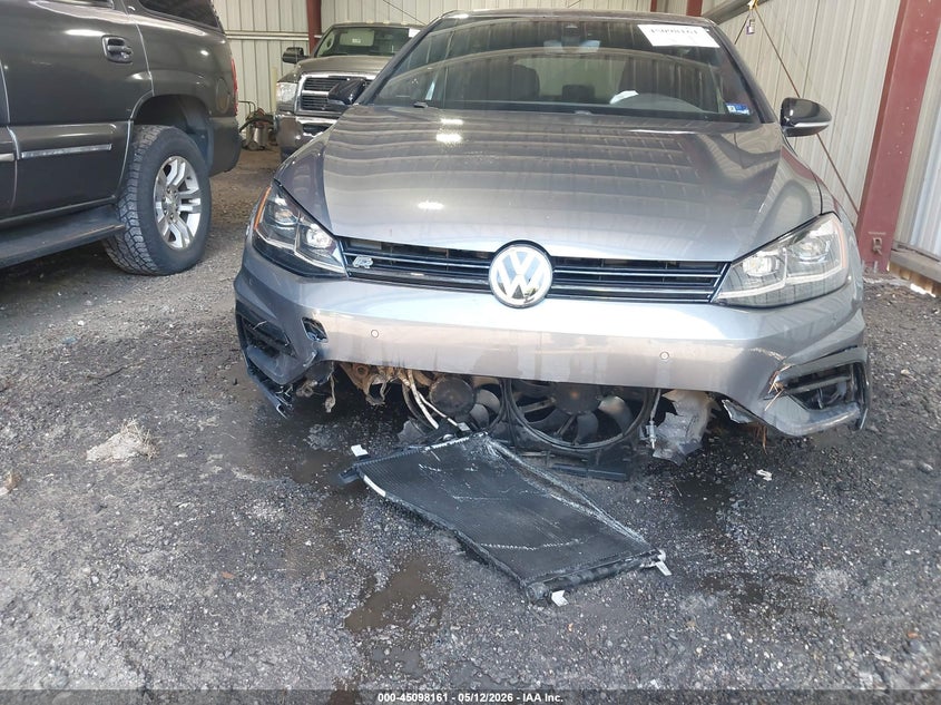 2018 Volkswagen Golf R 2.0T W/Dcc Navigation VIN: WVWVF7AU8JW177604 Lot: 45098161
