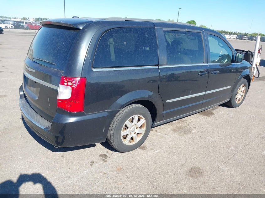 Vin: 2c4rc1bg3dr578040, lot: 45595757, chrysler town & country touring 20134
