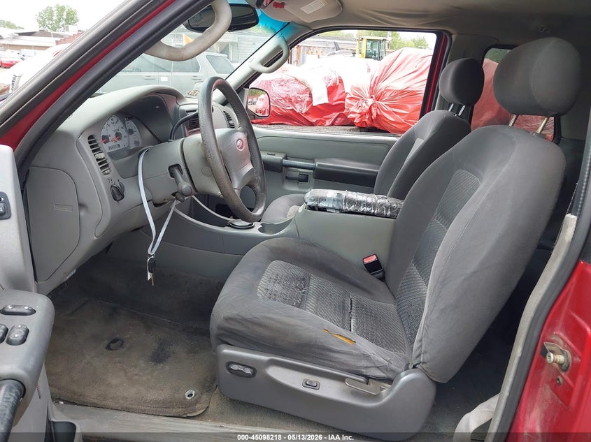 2003 FORD EXPLORER SPORT auction photo 5
