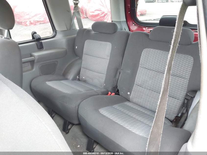 2003 FORD EXPLORER SPORT auction photo 8