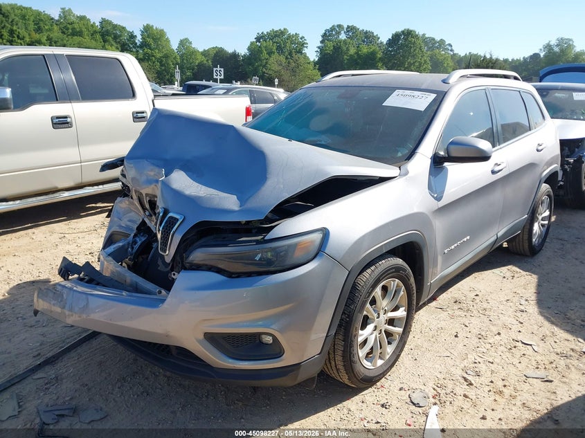 1C4PJLCB6KD187220 2019 Jeep Cherokee Latitude Fwd photo 1