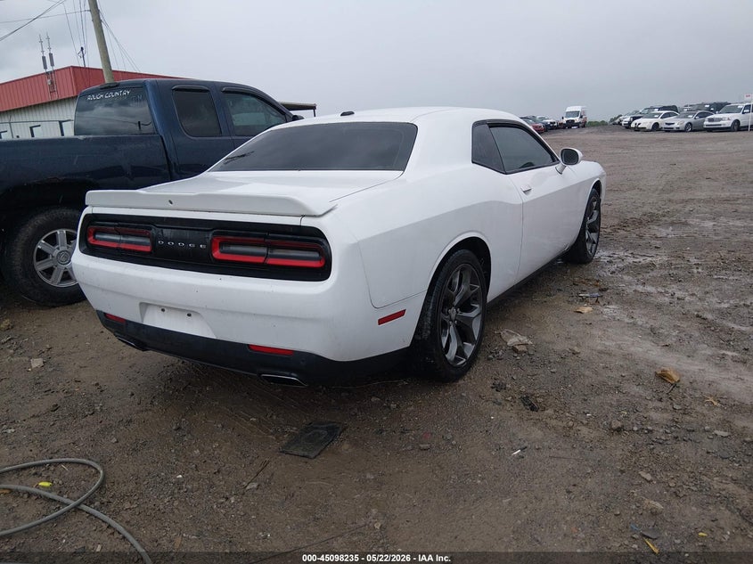 Vin: 2c3cdzag3fh747781, lot: 45595802, dodge challenger sxt 20154