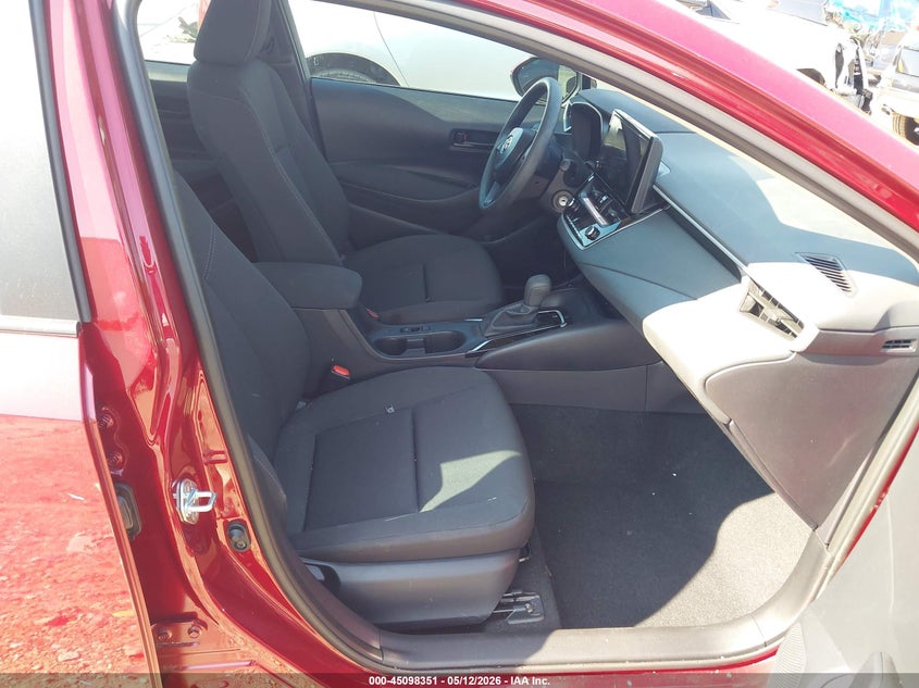 2026 TOYOTA COROLLA auction photo 5