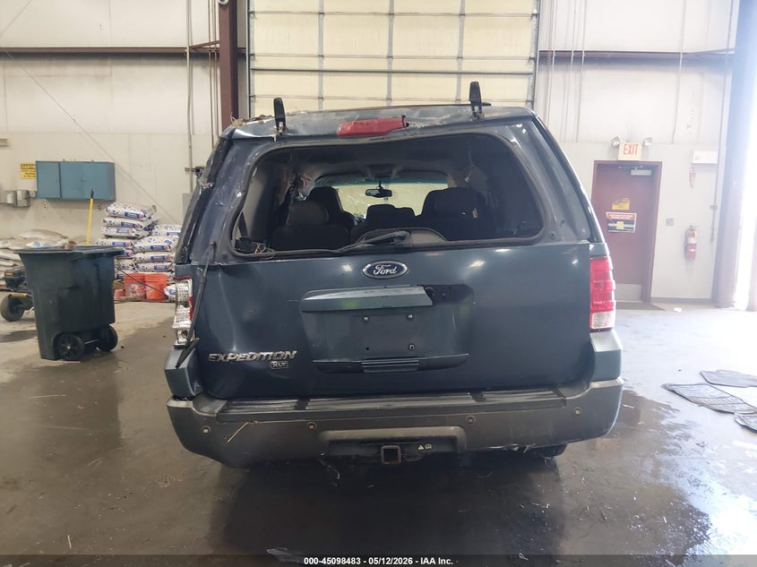 2004 Ford Expedition Xlt VIN: 1FMFU15L54LA52926 Lot: 45098483