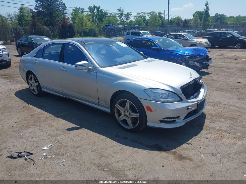2011 Mercedes-Benz S 550 4Matic